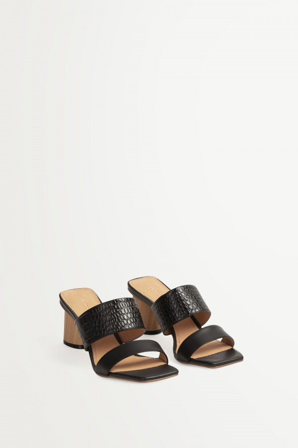 Suncoo Honoree Slipper (34075)